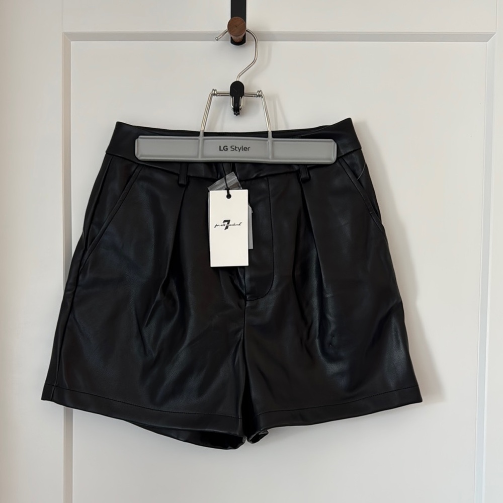 7 for all mankind: Elegant Black Leather Shorts